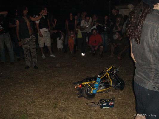 2.VibrationsPartyMilanoSigns_0031