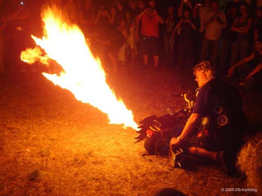 2.VibrationsPartyMilanoSigns_0032